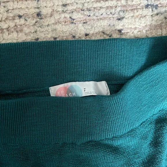 Free People Malibu Sweater Set - Picture 4 of 5